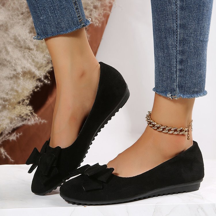 Women's Casual Shoes